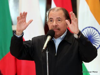 Presentación de Cartas Credenciales de 13 embajadores de países hermanos