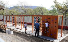 Venga a disfrutar en familia en el Parque Nacional Volcán Masaya