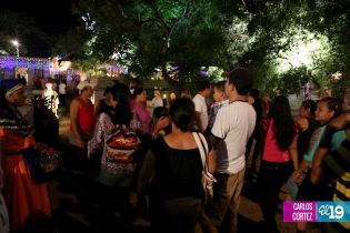 Familias visitan Ciudad Belén