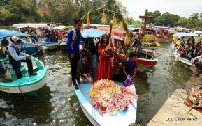  Viacrucis Acuático en las isletas de Granada