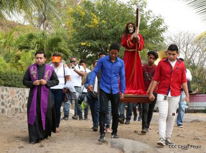  Viacrucis Acuático en las isletas de Granada