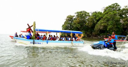  Viacrucis Acuático en las isletas de Granada