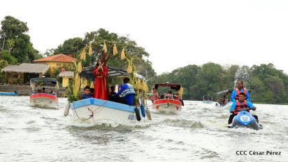  Viacrucis Acuático en las isletas de Granada