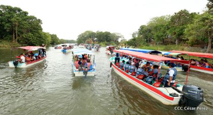 Viacrucis Acuático en las isletas de Granada