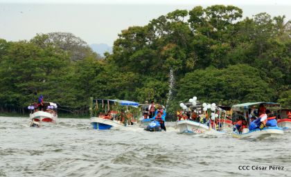  Viacrucis Acuático en las isletas de Granada