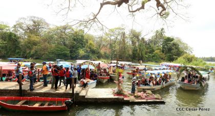  Viacrucis Acuático en las isletas de Granada