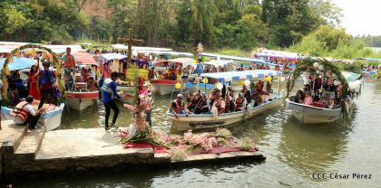 Viacrucis Acuático en las isletas de Granada