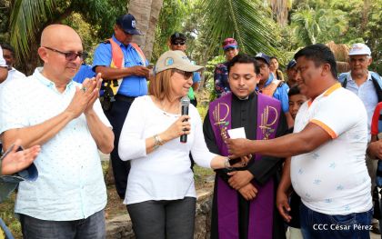  Viacrucis Acuático en las isletas de Granada
