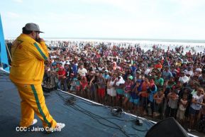 Veraneantes disfrutan de las playas de Pochomil y Masachapa