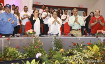 Nicaragüenses conmemoran Aniversario de Tomás Borge y el Día Internacional de los Trabajadores