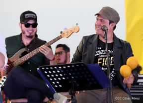 Acto en homenaje del Día de la Dignidad Nacional