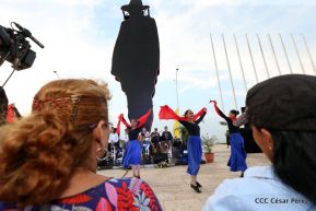 Acto en homenaje del Día de la Dignidad Nacional