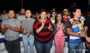 Acto en homenaje del Día de la Dignidad Nacional