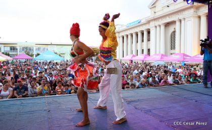 ¡Managua vibró al ritmo de Palo de Mayo!