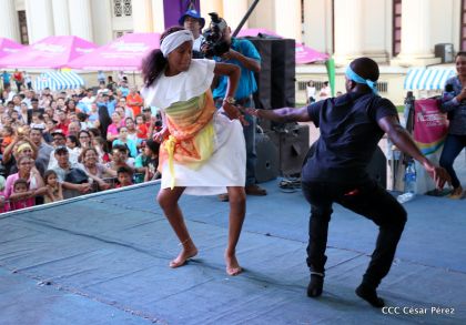¡Managua vibró al ritmo de Palo de Mayo!