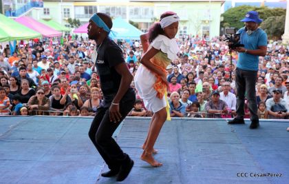 ¡Managua vibró al ritmo de Palo de Mayo!