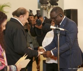  Nuevos embajadores entregaron cartas credenciales al presidente Daniel Ortega