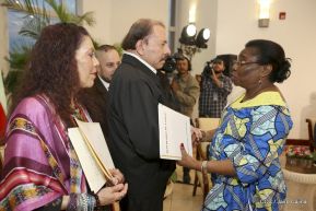  Nuevos embajadores entregaron cartas credenciales al presidente Daniel Ortega