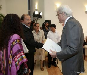  Nuevos embajadores entregaron cartas credenciales al presidente Daniel Ortega