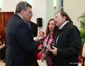  Nuevos embajadores entregaron cartas credenciales al presidente Daniel Ortega