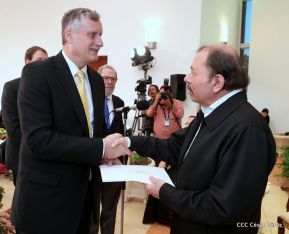  Nuevos embajadores entregaron cartas credenciales al presidente Daniel Ortega