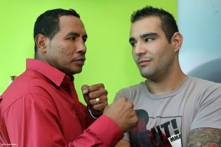 Previo verbal del combate entre "El Matador" Mayorga y "Checho" Ortiz