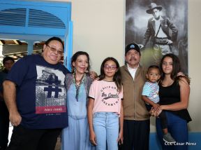 Conmemoración del 124 aniversario natal del general Augusto C. Sandino