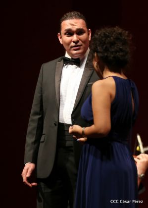 Homenaje a las Madres Nicaragüenses con Música, Canto y Paz