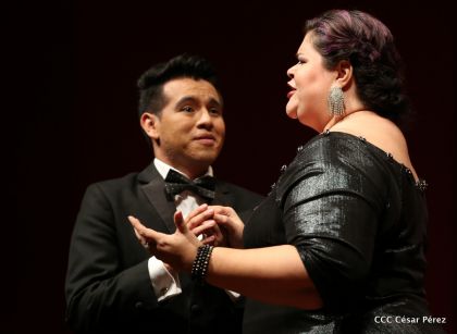 Homenaje a las Madres Nicaragüenses con Música, Canto y Paz