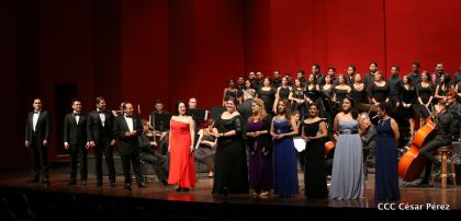 Homenaje a las Madres Nicaragüenses con Música, Canto y Paz