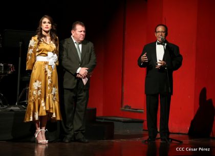 Homenaje a las Madres Nicaragüenses con Música, Canto y Paz