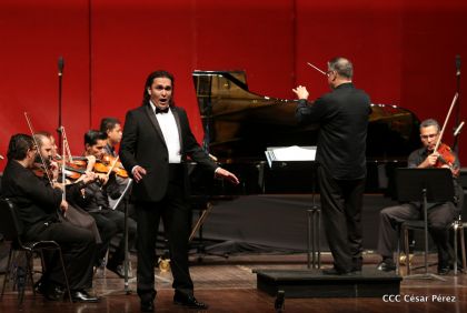 Homenaje a las Madres Nicaragüenses con Música, Canto y Paz