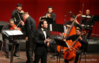 Homenaje a las Madres Nicaragüenses con Música, Canto y Paz