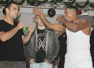 Pesaje de Ricardo El Matador Mayorga y Checho Ortiz