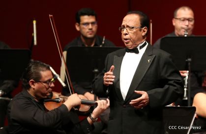 Homenaje a las Madres Nicaragüenses con Música, Canto y Paz