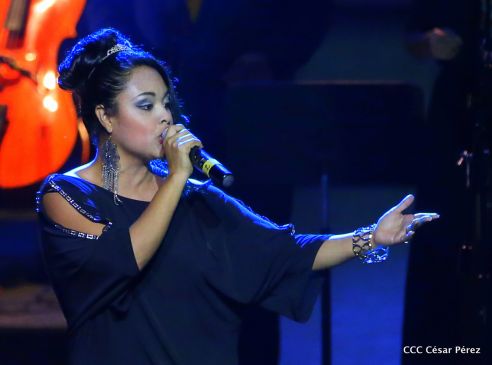 Serenata a las Madres Nicaragüenses