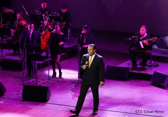 Serenata a las Madres Nicaragüenses