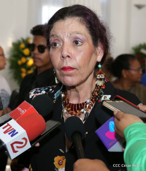 Presidente Daniel condecora póstumamente al compañero Raúl Venerio