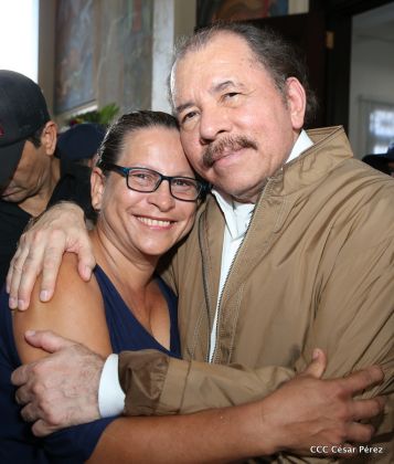 Presidente Daniel condecora póstumamente al compañero Raúl Venerio