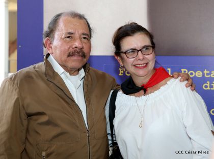 Presidente Daniel condecora póstumamente al compañero Raúl Venerio