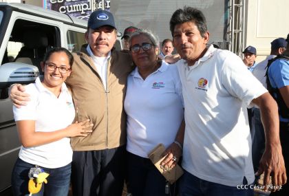 Presidente Daniel condecora póstumamente al compañero Raúl Venerio