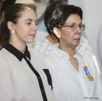 Presidente Daniel condecora póstumamente al compañero Raúl Venerio