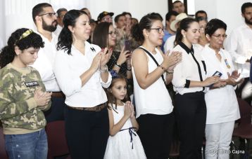 Presidente Daniel condecora póstumamente al compañero Raúl Venerio