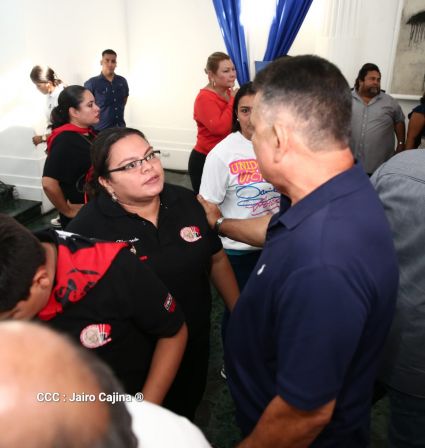 Reconocimiento al Héroe de la Paz y del Amor, Compañero Bismarck Martínez