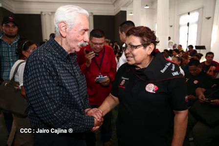 Reconocimiento al Héroe de la Paz y del Amor, Compañero Bismarck Martínez