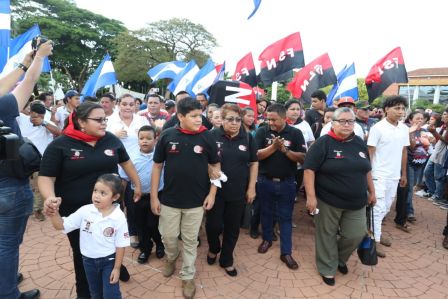 Reconocimiento al Héroe de la Paz y del Amor, Compañero Bismarck Martínez