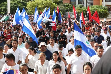 Reconocimiento al Héroe de la Paz y del Amor, Compañero Bismarck Martínez