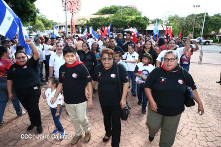 Reconocimiento al Héroe de la Paz y del Amor, Compañero Bismarck Martínez