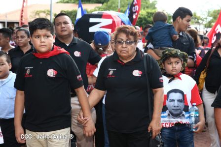Reconocimiento al Héroe de la Paz y del Amor, Compañero Bismarck Martínez