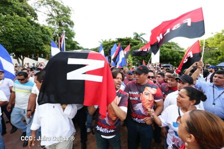 Reconocimiento al Héroe de la Paz y del Amor, Compañero Bismarck Martínez